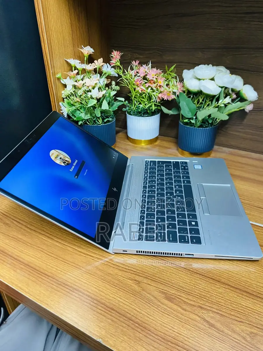 HP Elitebook 830 G6