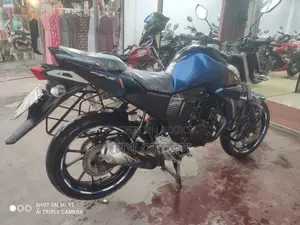 ইয়ামাহা এফ জেড এস ব্লু ২০২২