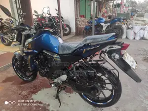 ইয়ামাহা এফ জেড এস ব্লু ২০২২