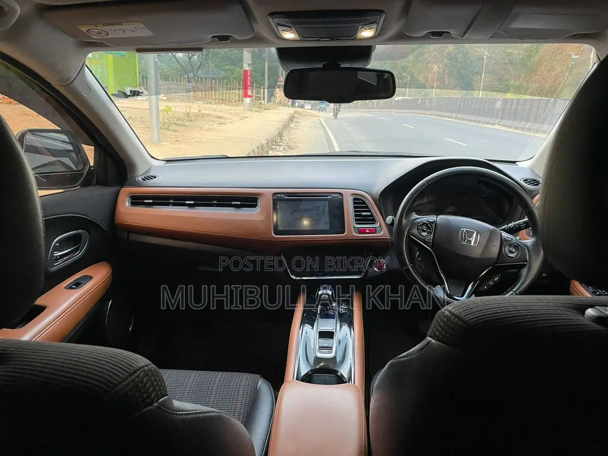 Honda Vezel . 2014