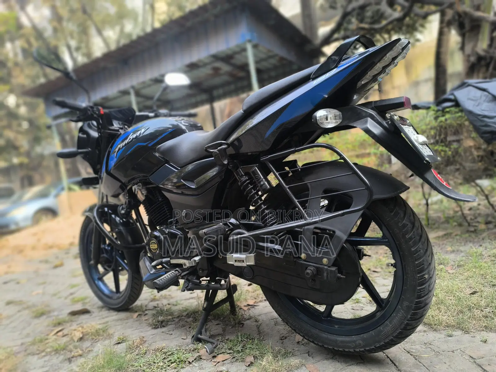 Bajaj Pulsar 150 - 2015