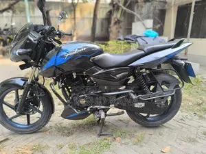 Bajaj Pulsar 150 - 2015