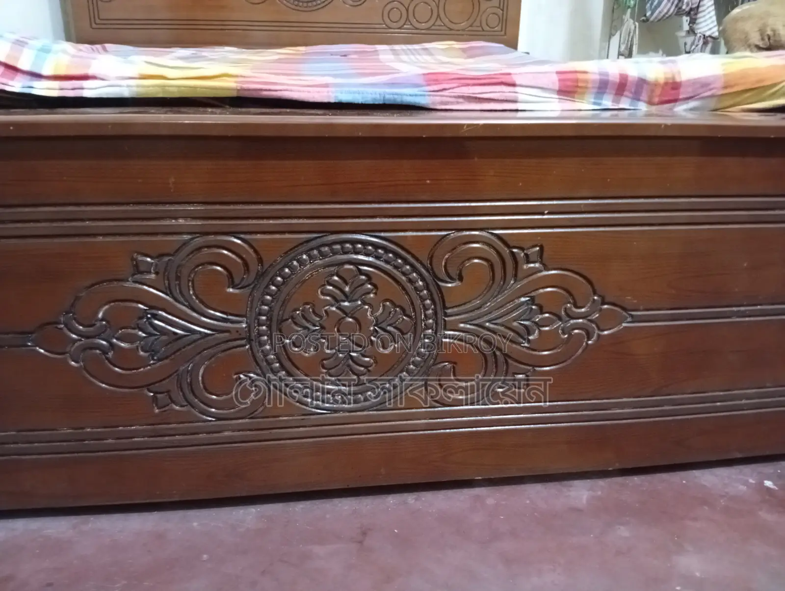 Box Bed