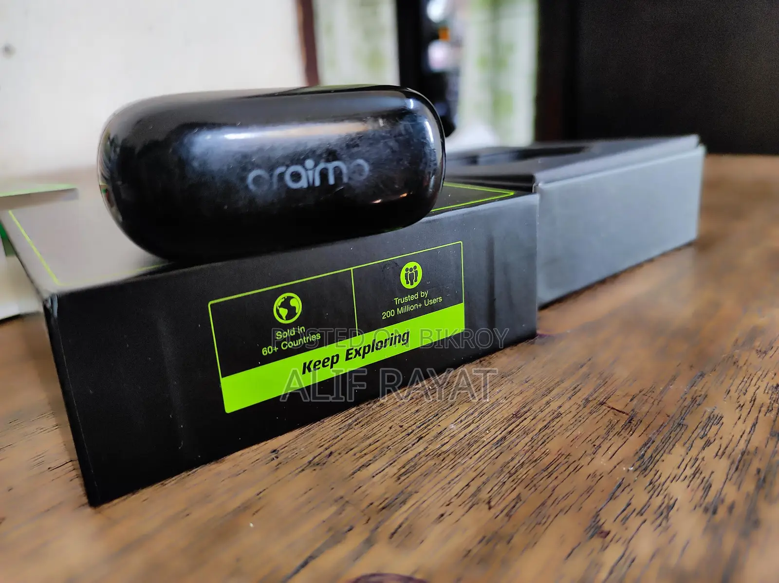 Oraimo Rhyme Wireless Earbuds – Like New Condition, 1 Year Used