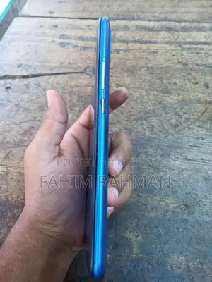 Infinix Hot 10 Play . (Used)
