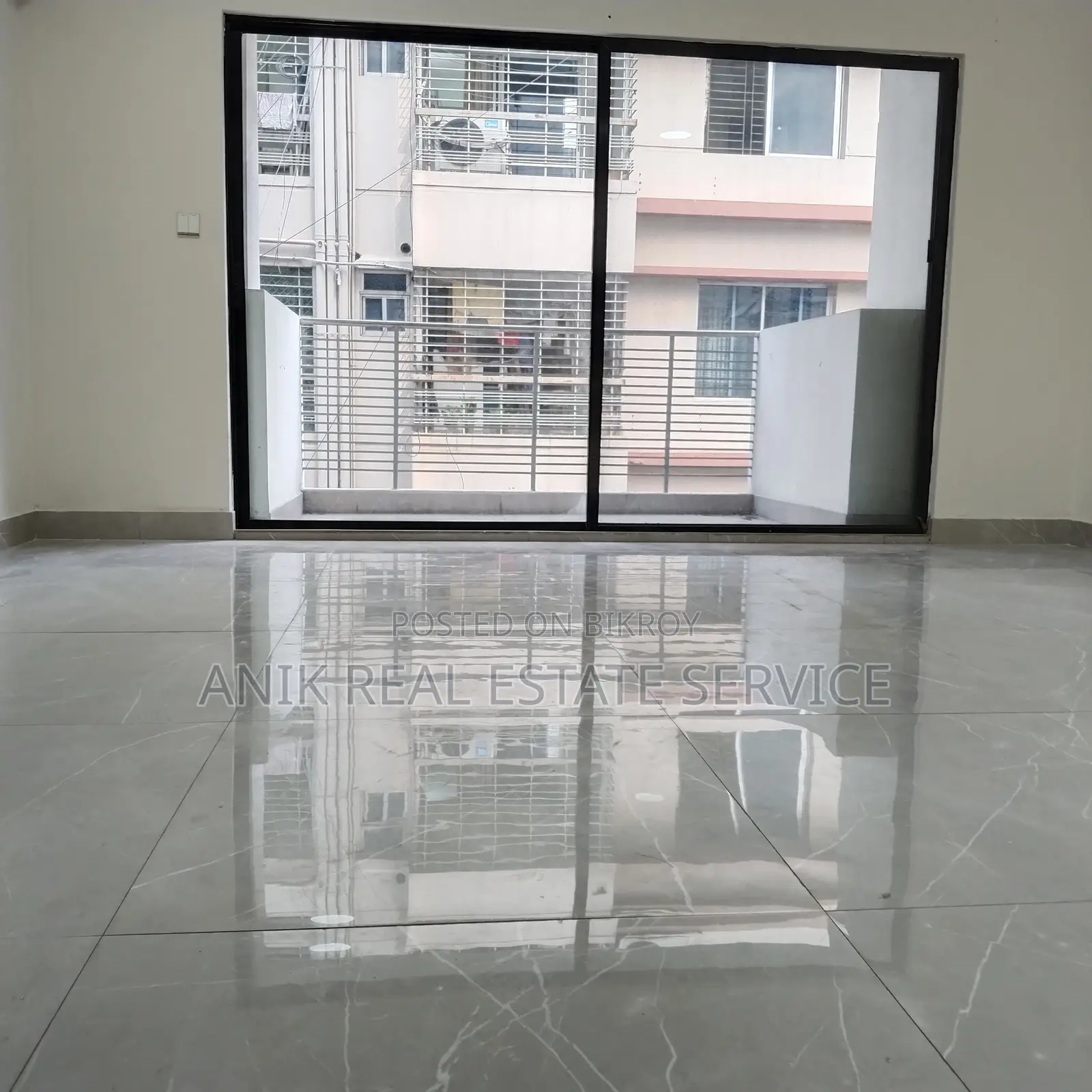 Modern Good Quality 2600 Sft Unfurnished Flat Rent At Gulshan 1