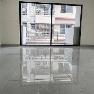 Modern Good Quality 2600 Sft Unfurnished Flat Rent At Gulshan 1