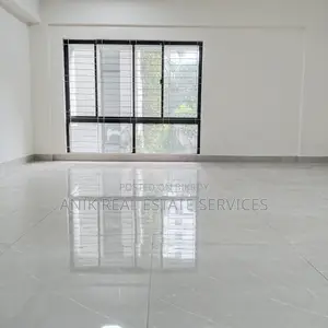 Modern Good Quality 2600 Sft Unfurnished Flat Rent At Gulshan 1