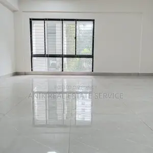 Modern Good Quality 2600 Sft Unfurnished Flat Rent At Gulshan 1