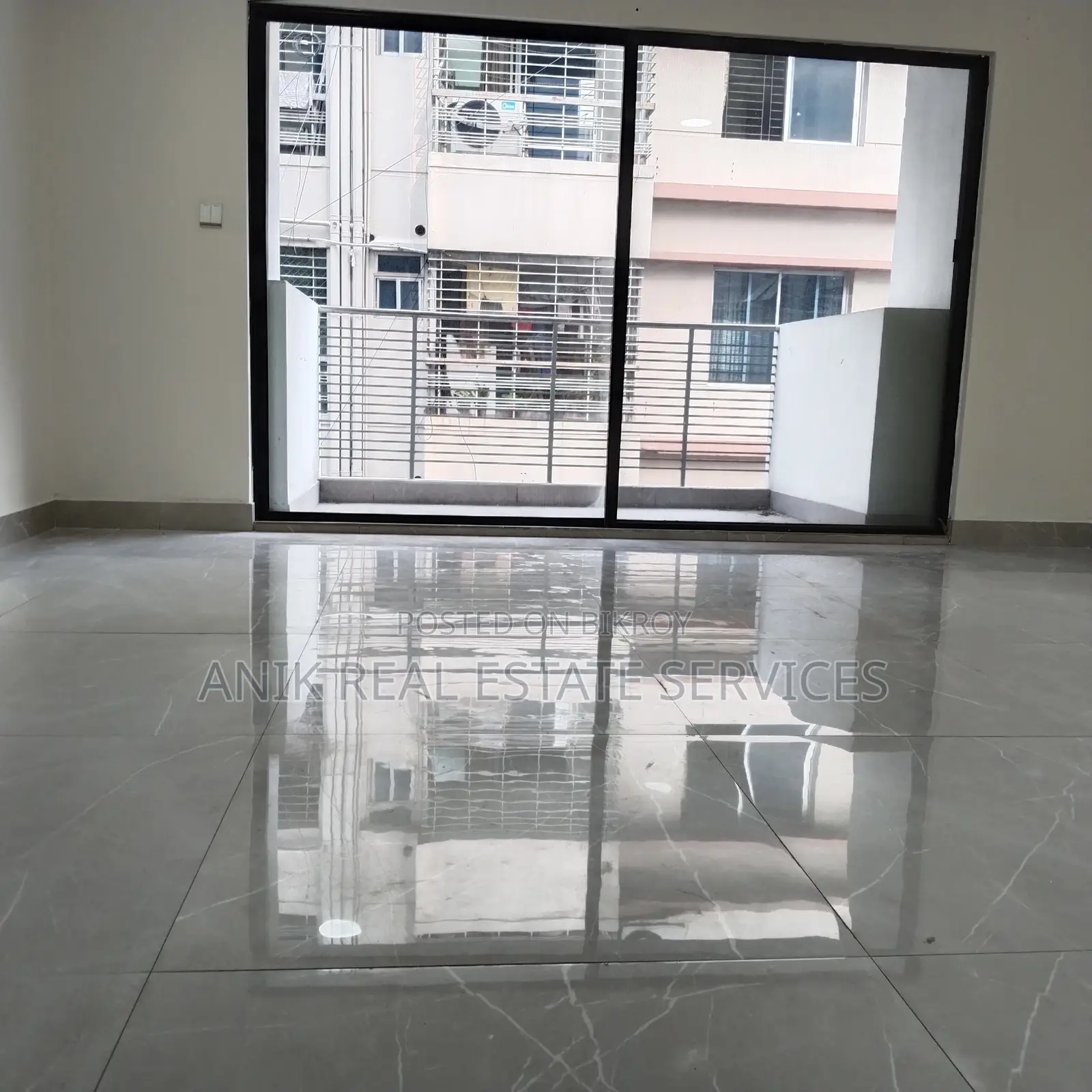 Modern Good Quality 2600 Sft Unfurnished Flat Rent At Gulshan 1