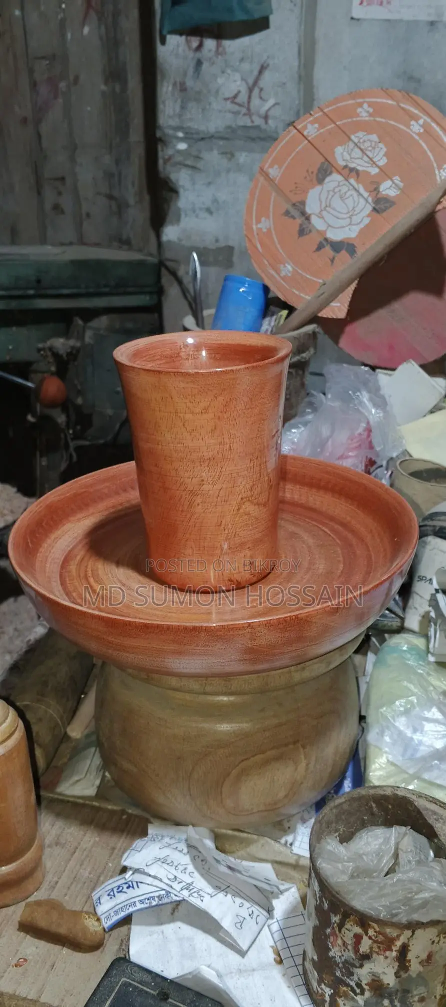 কাঠের তৈরী প্লেট ও গ্লাস