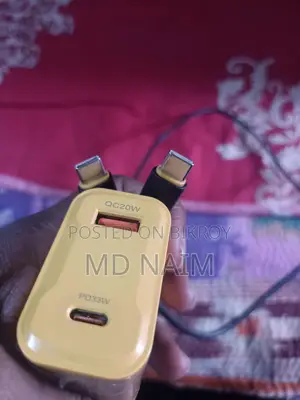 ৩৩ ওয়াট ফাস্ট চার্জিং