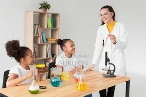 IB CURRICULUM O/A-LEVEL TUTOR IN DHANMONDI