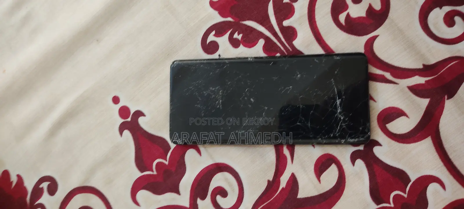 OnePlus 8 Pro (Used)