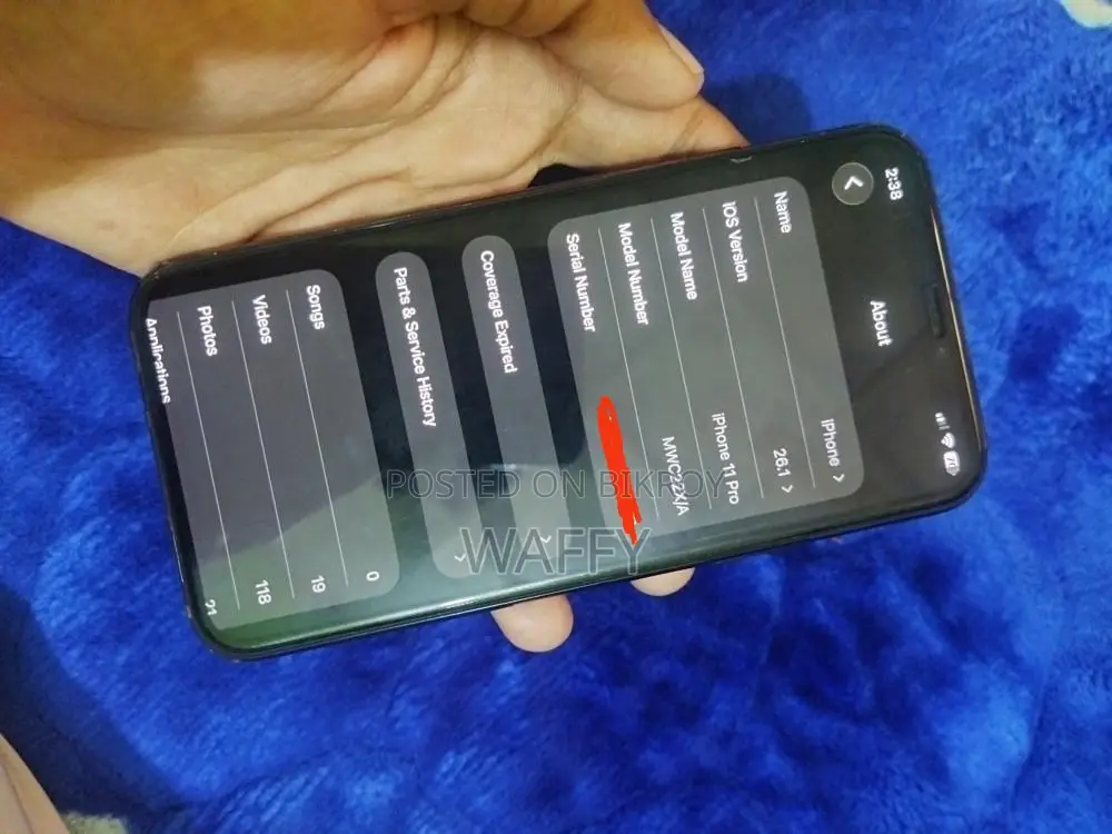 Apple iPhone 11 Pro 64 GB (Used)