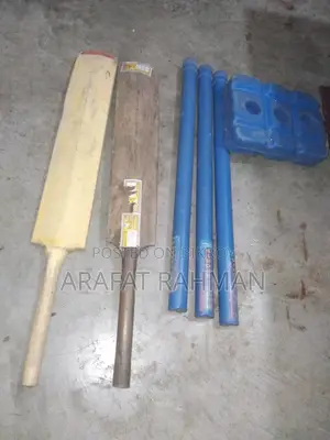 2 Bats 1 Set Stumps