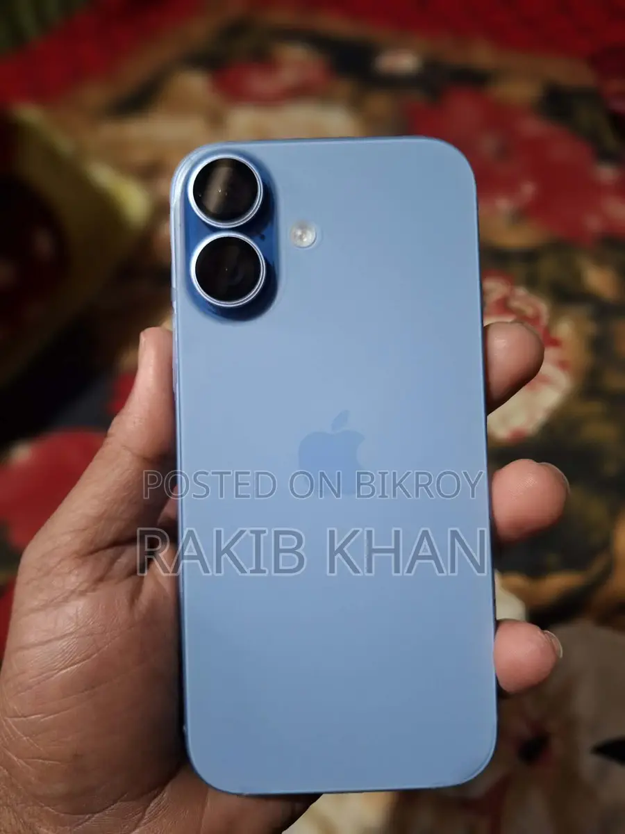 Apple iPhone 17 (Used)