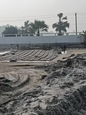 উন্নয়নমূলক কাজের ধারা দেখে আজই প্লট কিনুন, পাইন সিটি।