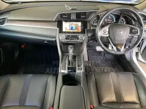 Honda Civic EX 2020
