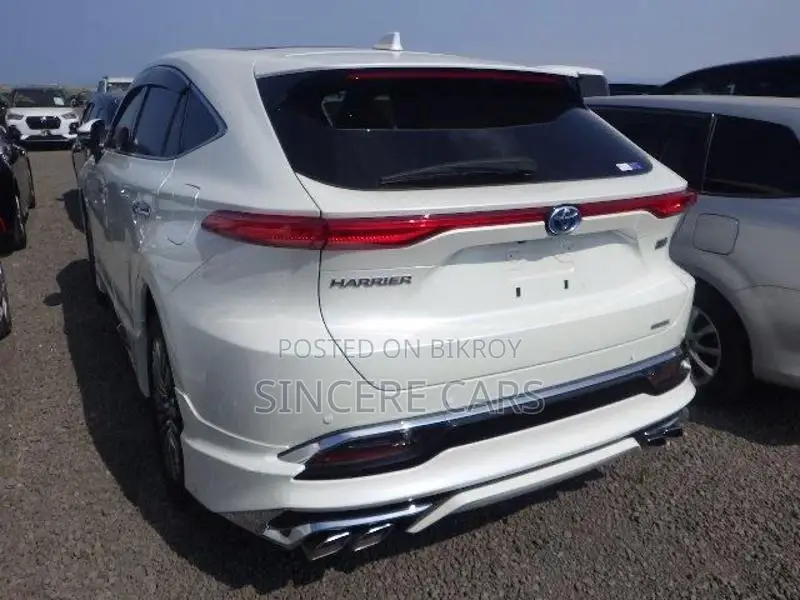 Toyota Harrier Z LEATHER HYB 2022