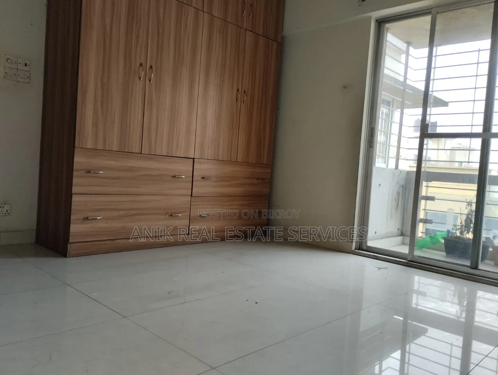 Good Quality 4 Bedroom Flat Rent At Banani