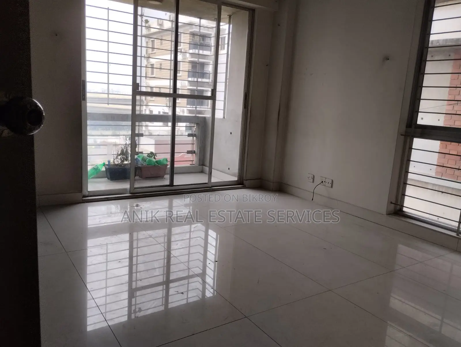 Good Quality 4 Bedroom Flat Rent At Banani
