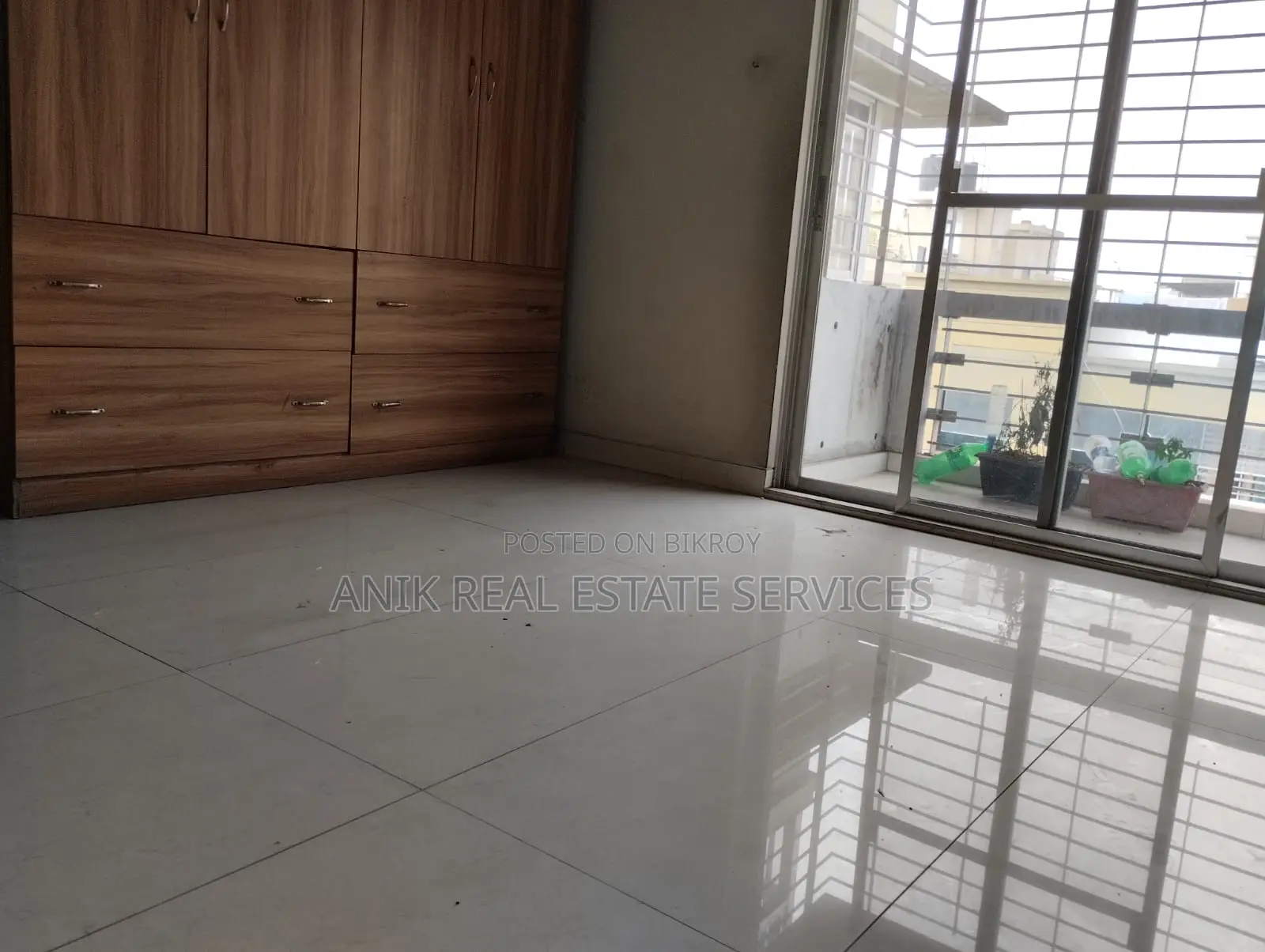 Good Quality 4 Bedroom Flat Rent At Banani