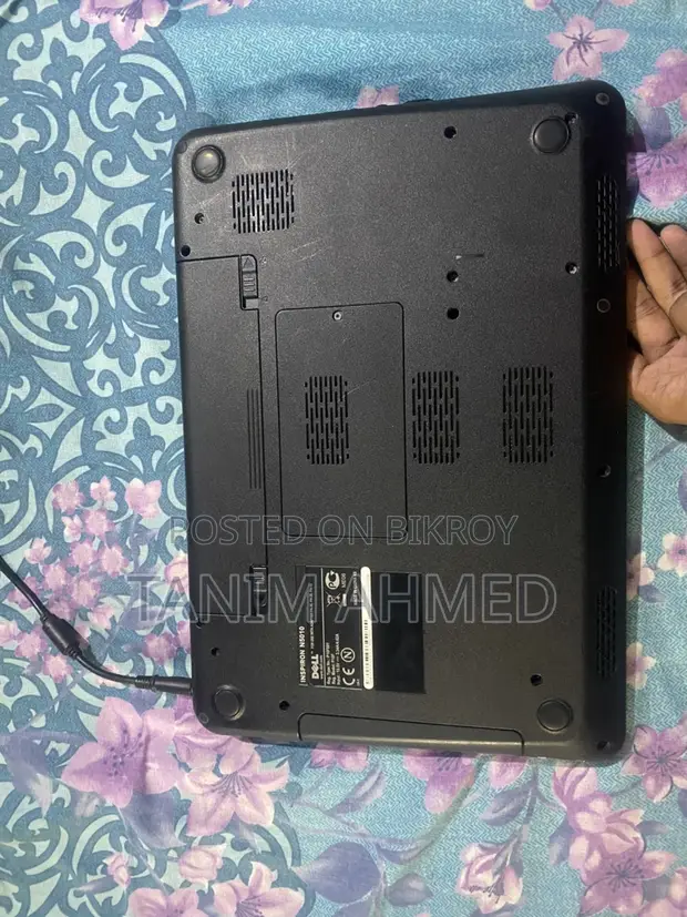 DELL INSPIRON N5010 - Core i5 450M 2.40GHz 2GB 640GB□現状品