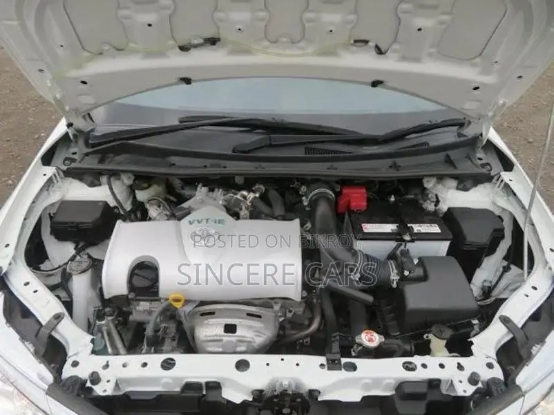 Toyota Axio EX NON HYB 4 POINT 2020