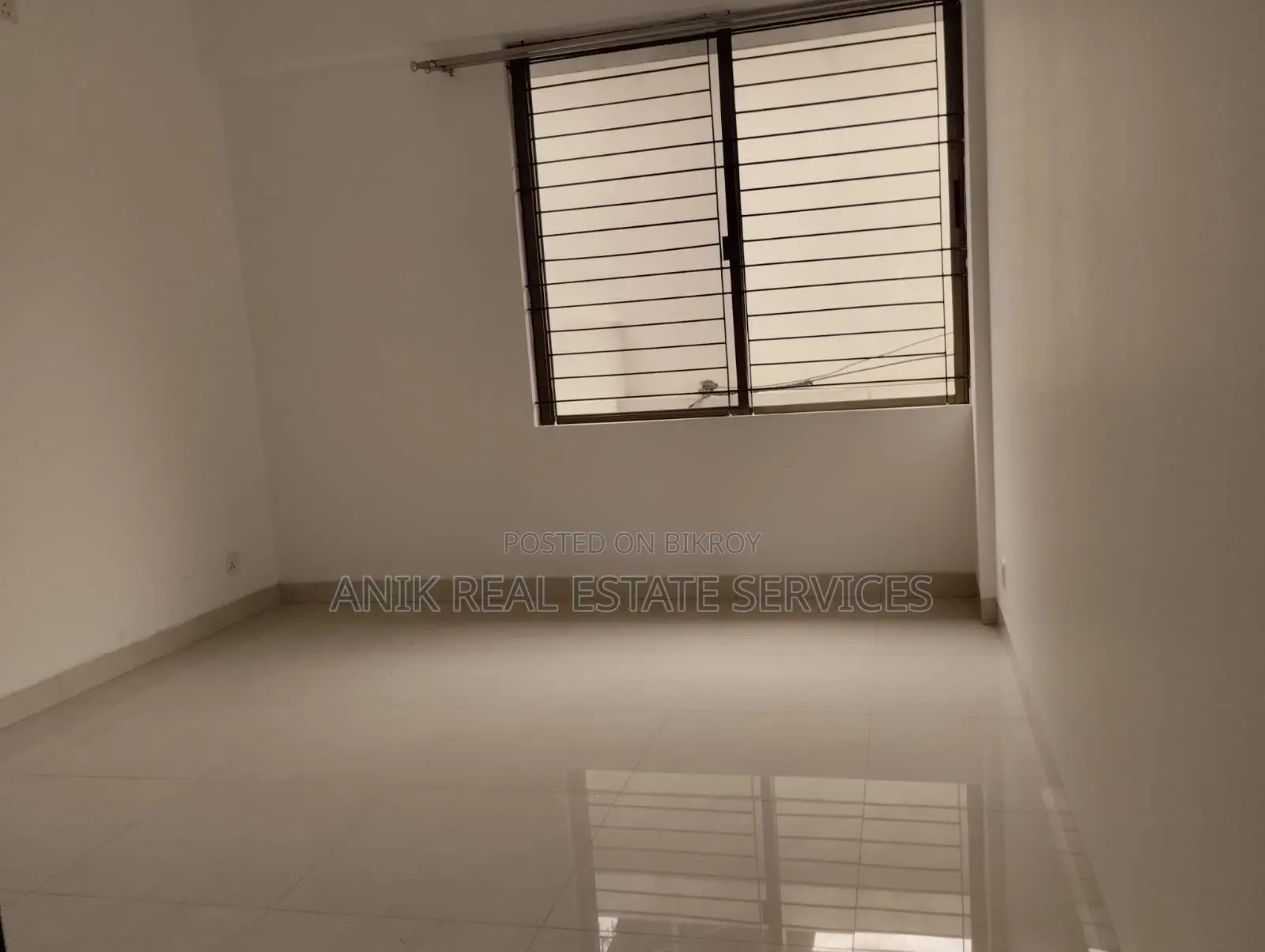 Good Quality 3 Bedroom Unfurnished Flat Rent At Banani