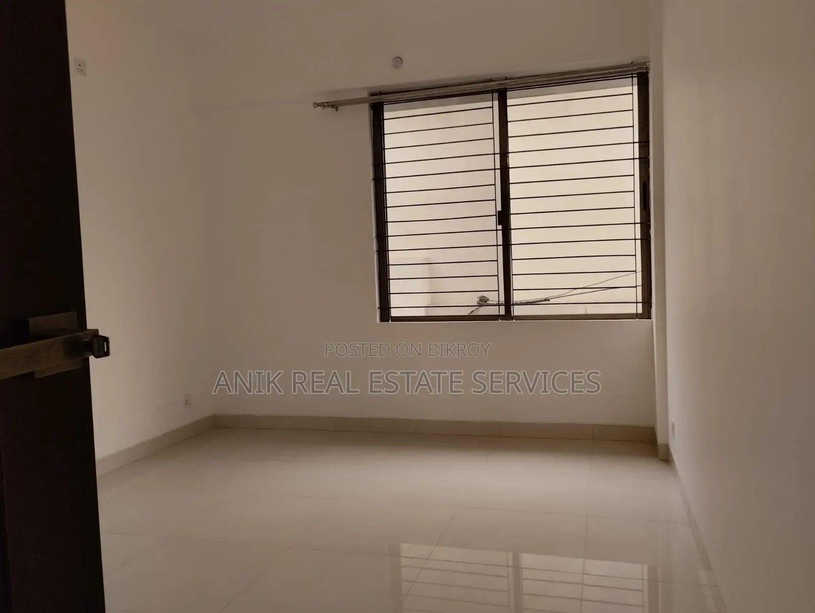 Good Quality 3 Bedroom Unfurnished Flat Rent At Banani