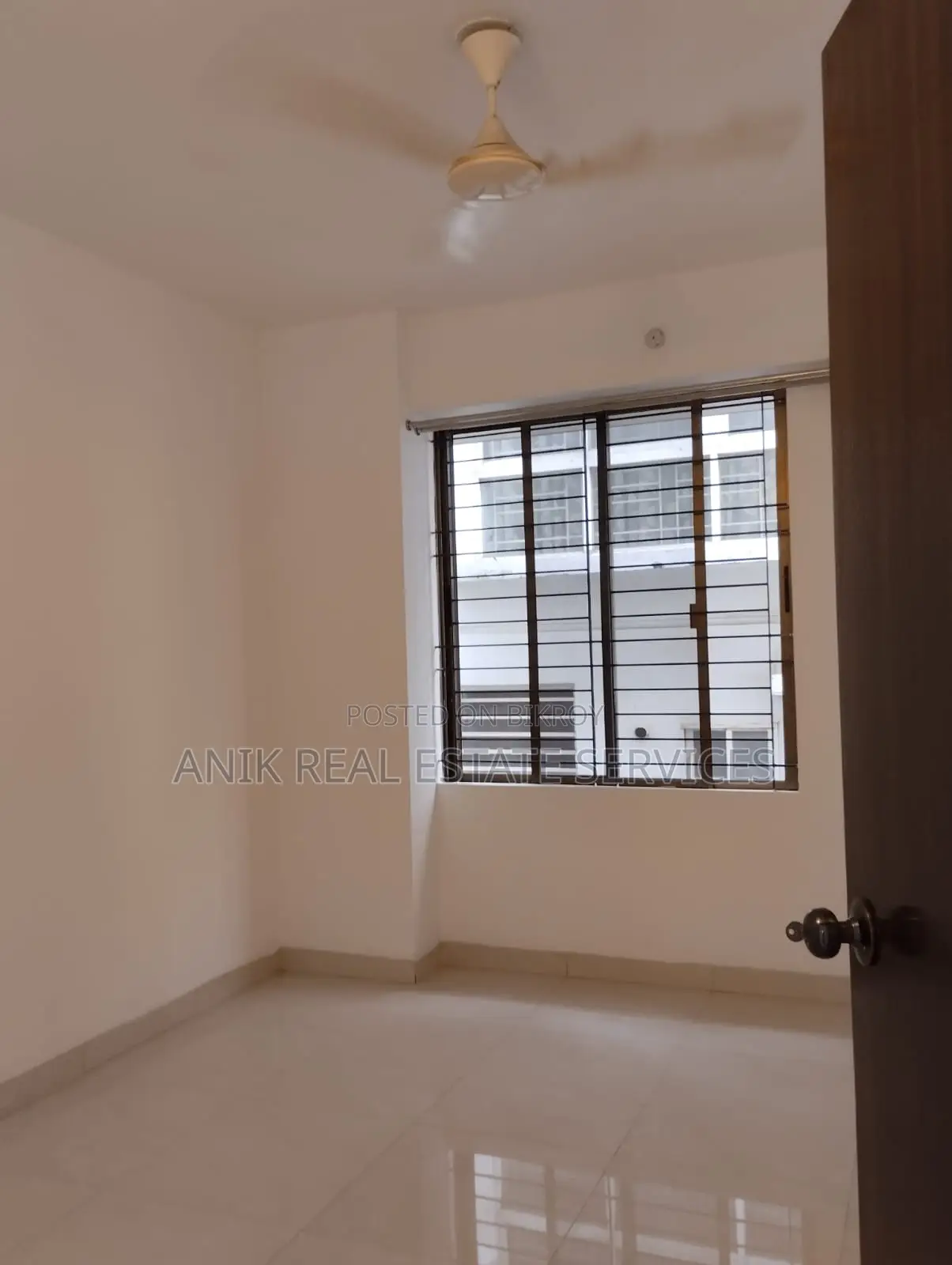 Good Quality 3 Bedroom Unfurnished Flat Rent At Banani