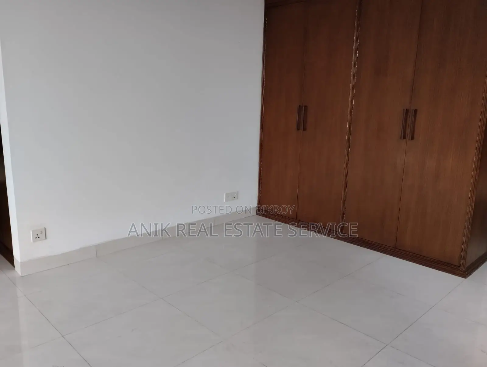 Good Quality 3 Bedroom Unfurnished Flat Rent At Banani