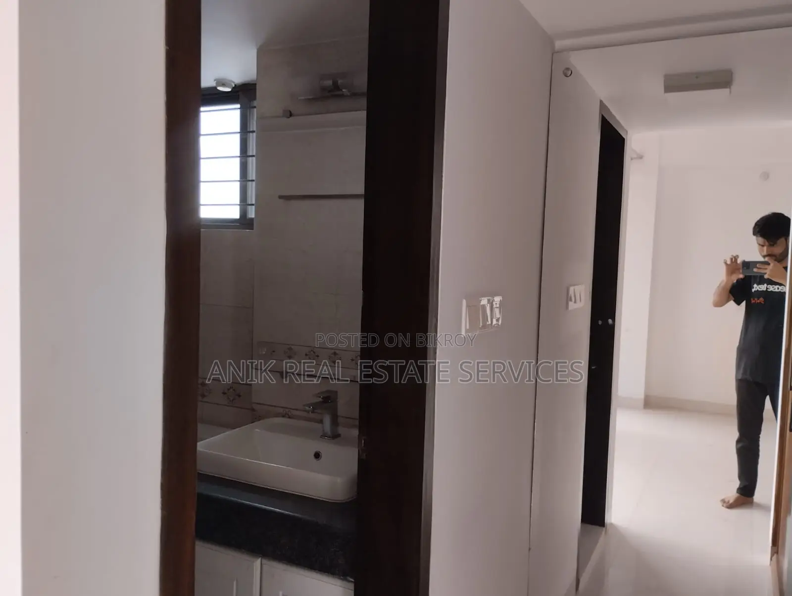 Good Quality 3 Bedroom Unfurnished Flat Rent At Banani
