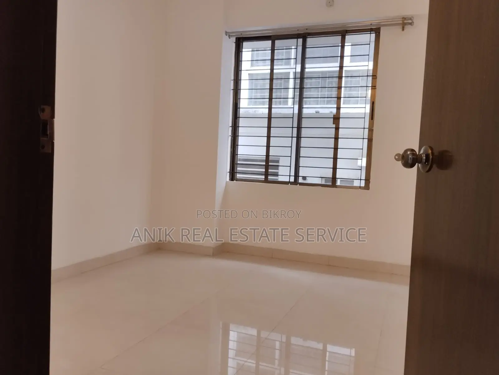 Good Quality 3 Bedroom Unfurnished Flat Rent At Banani