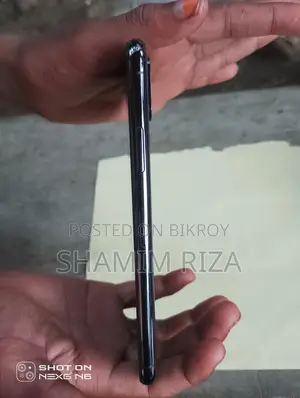 Apple iPhone XS (Used)