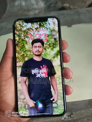 Apple iPhone XS (Used)