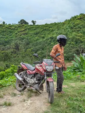 Bajaj Pulsar 150 . 2026