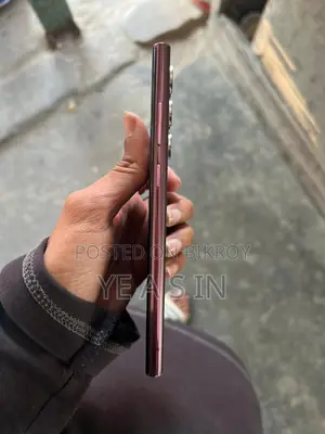 Samsung Galaxy S22 Ultra (Used)