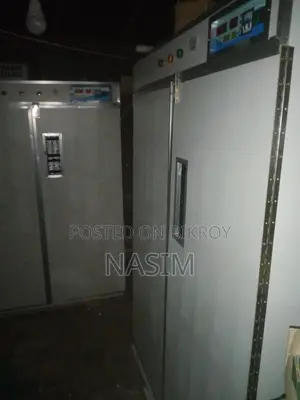 Automatic and Semi-Automatic Incubator