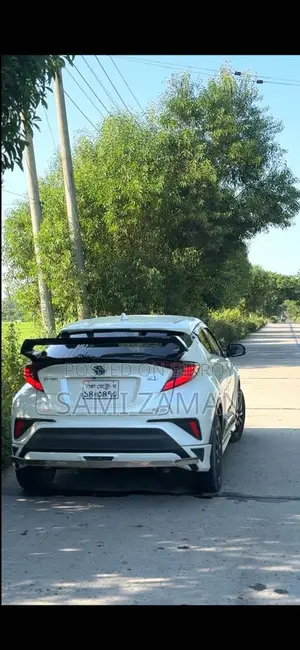 Toyota C-HR 2019