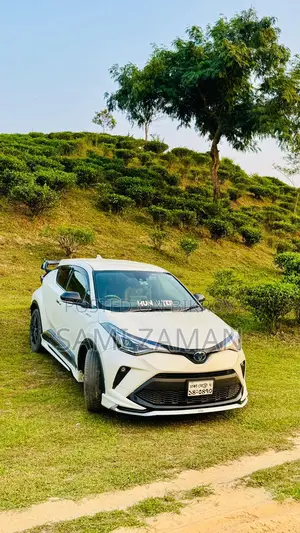 Toyota C-HR 2019