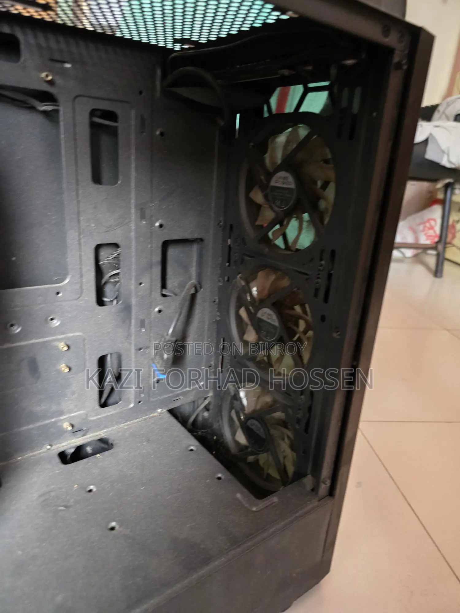 Casing Game Power R-02 with 4 Fans