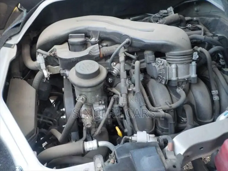 Toyota Hiace SUPER GL PUSH LED 2021