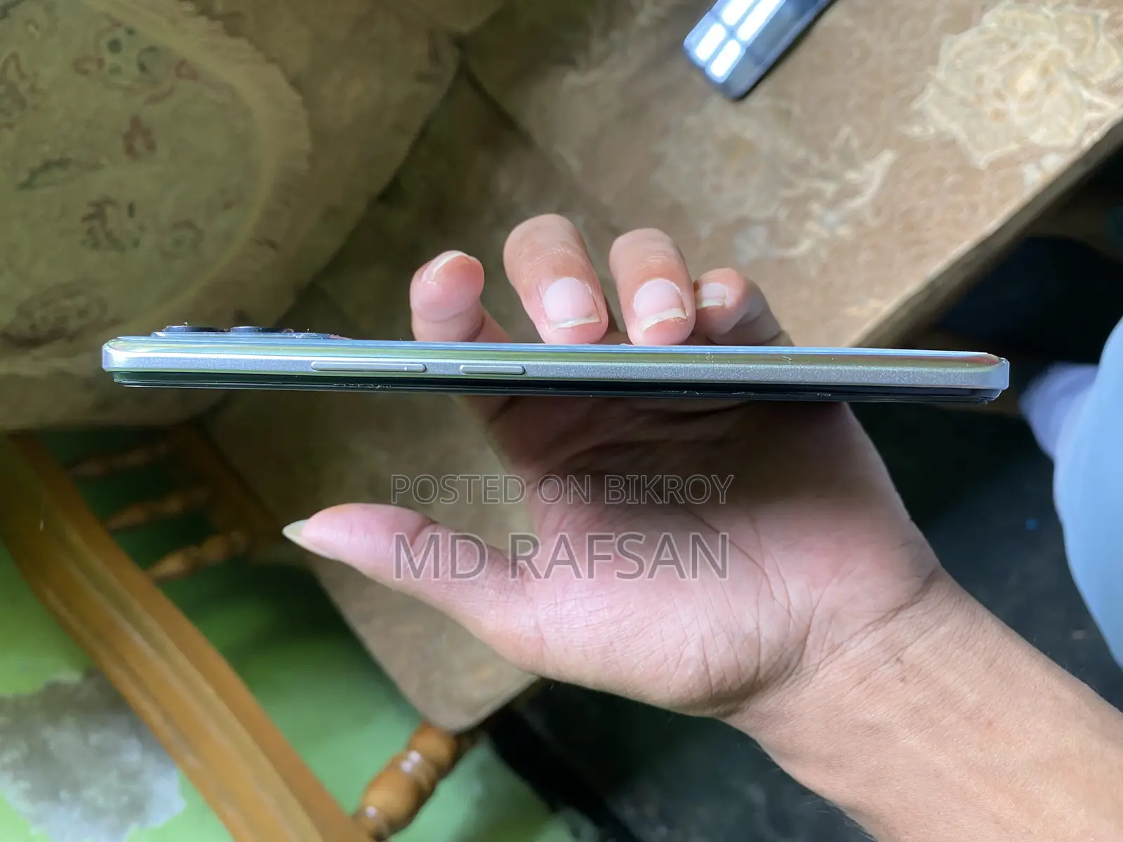 Realme 8 (8-128) (Used)