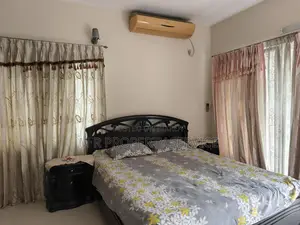 গুলশান ২০০০ স্কয়ার ফিট ফুল ফার্নিশড অ্যাপার্টমেন্ট ভাড়া