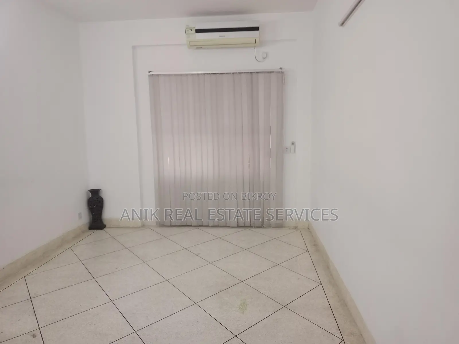 2200 Sft Semi Furnished Office Space Rent At Gulshan