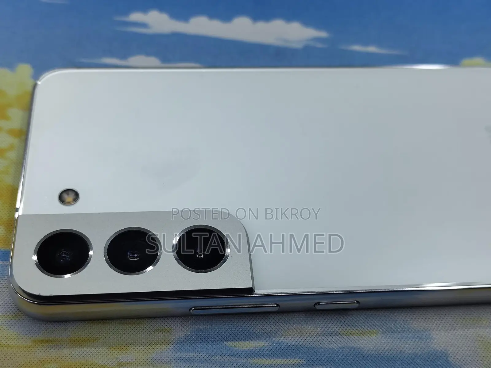 Samsung Galaxy S22 8/256GB (Used)