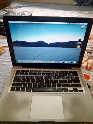 Laptop Apple MacBook Pro 2012 8GB Intel Core i5 HDD 256GB