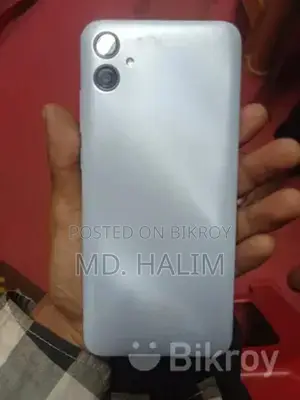 Samsung Galaxy A04e (Used)